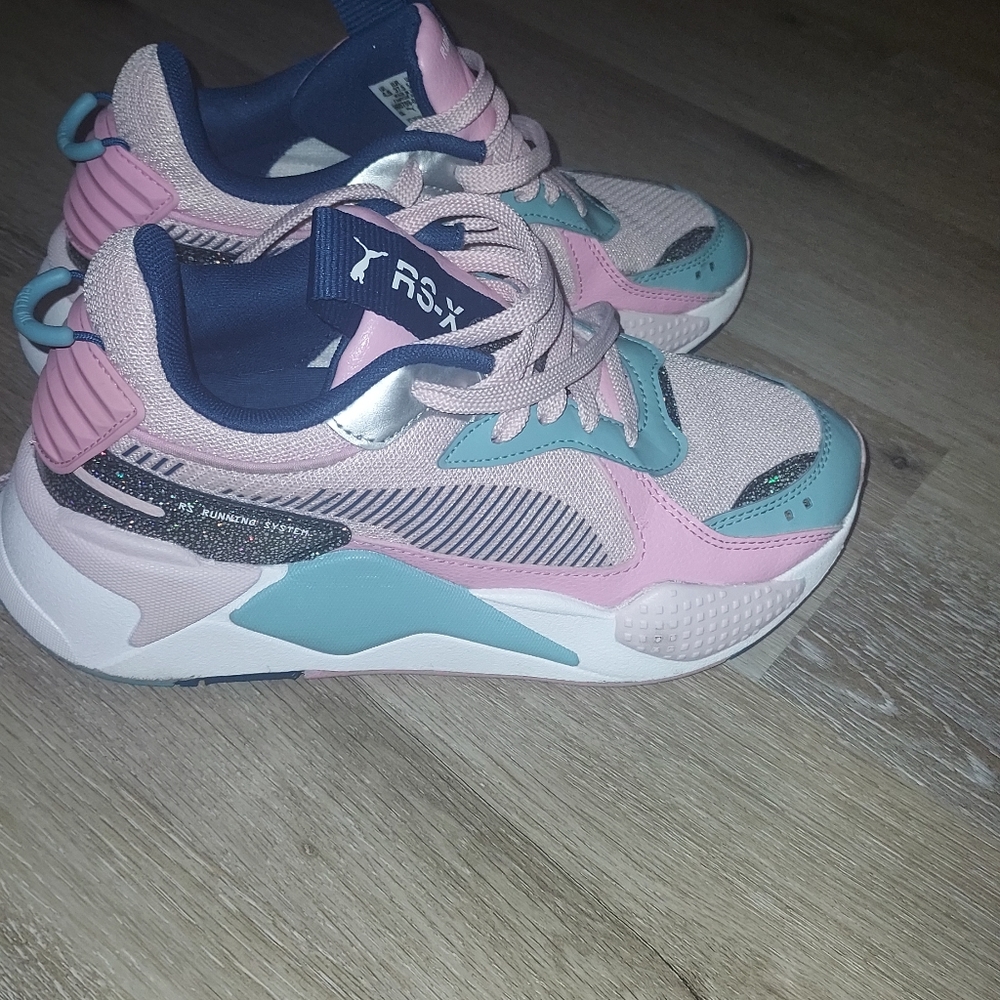 Puma, big girls, size 5.5